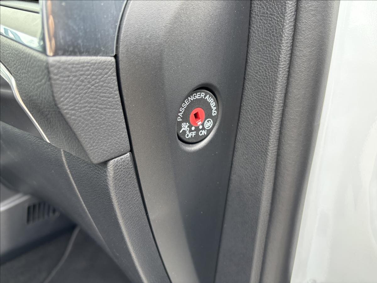 Ford Galaxy SUV / Terénní 2,0 l 110 kw