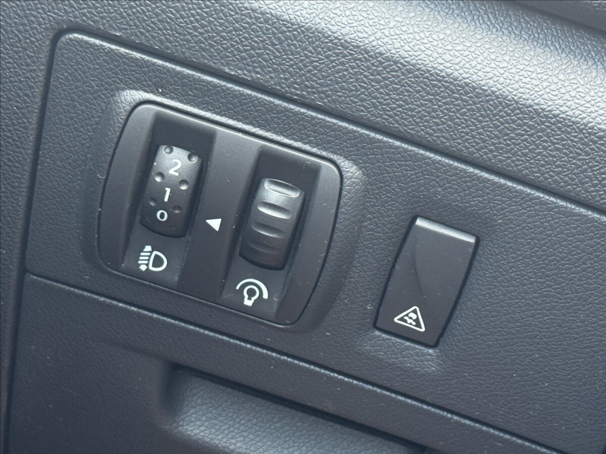 Renault Laguna Liftback 1,5 l 81 kw