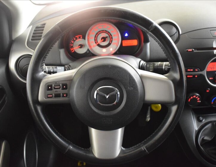 Mazda 2 Hatchback 1,4 l 50 kw