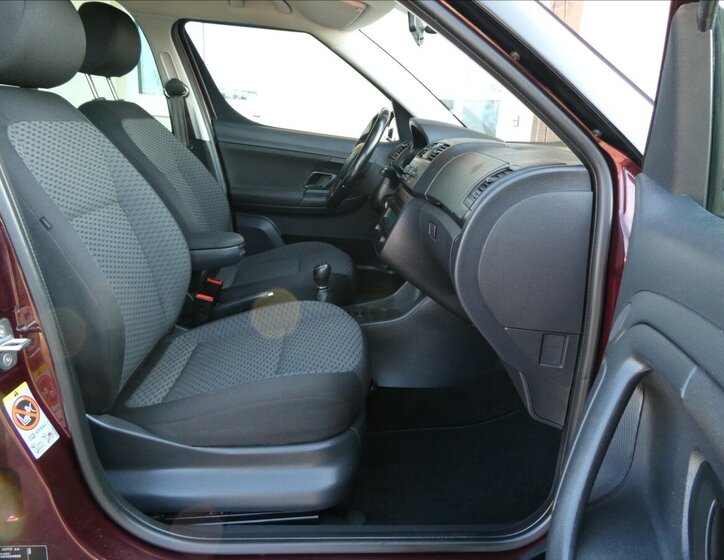 Škoda Roomster Kombi 1,2 l 63 kw