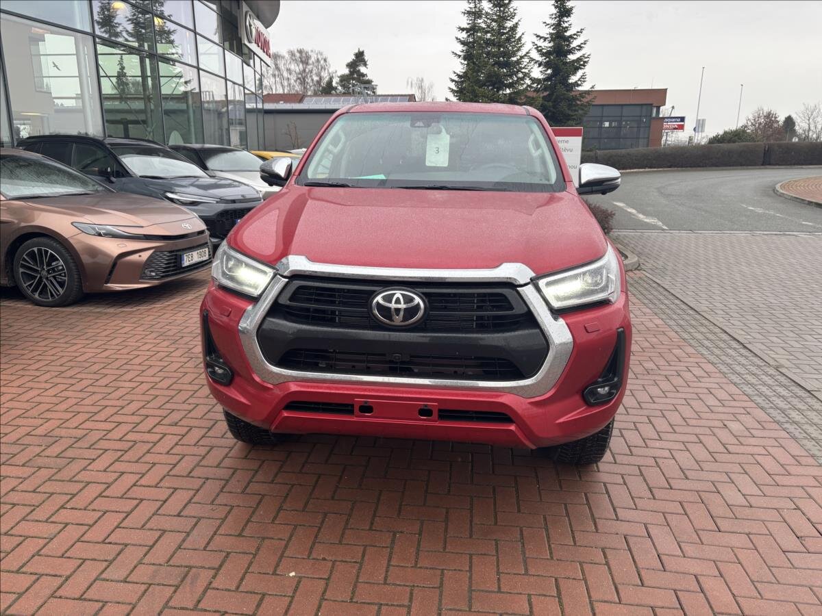 Toyota Hilux Pick-up 2,8 l 150 kw
