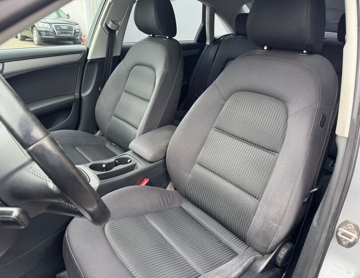 Audi A4 Sedan / Limuzína 1,8 l 88 kw