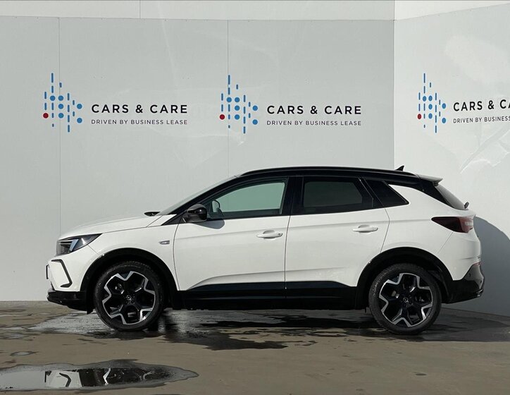 Opel Grandland SUV / Terénní 1,5 l 96 kw