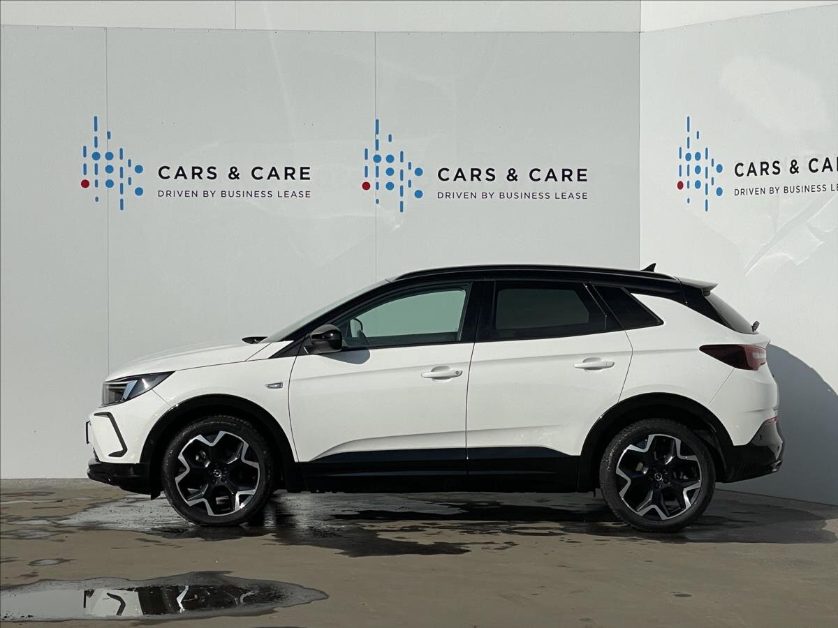 Opel Grandland SUV / Terénní 1,5 l 96 kw