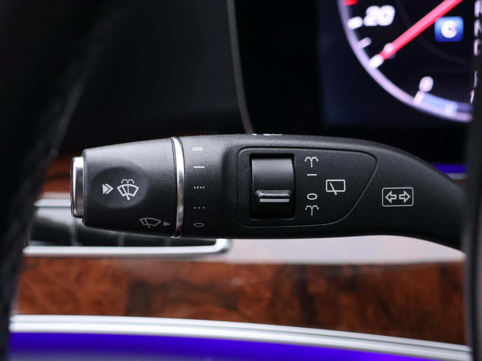 Mercedes-Benz Třídy E Kombi 2,0 l 143 kw