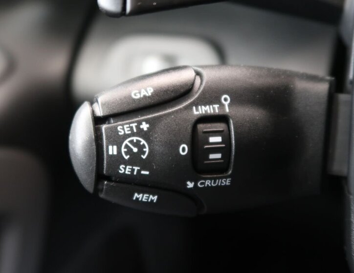 Toyota ProAce Kombi 1,5 l 96 kw