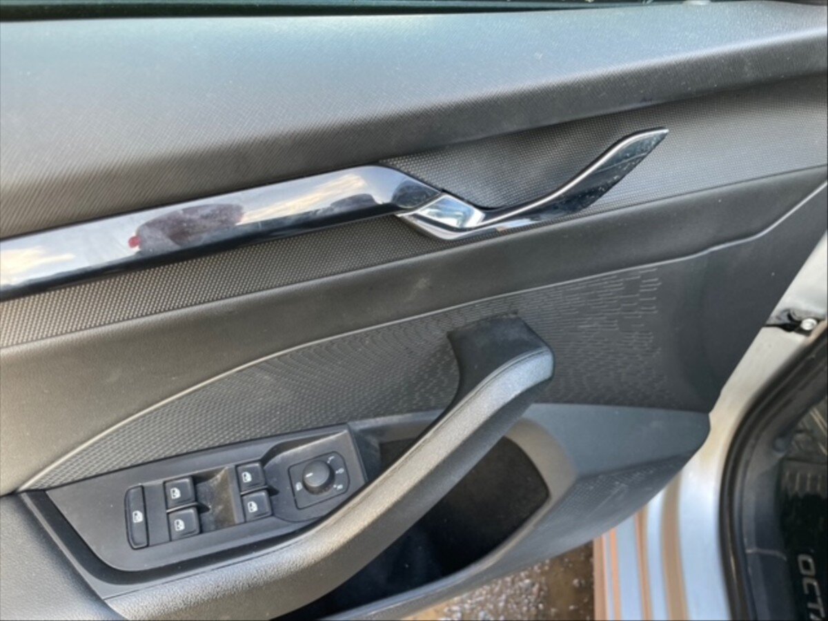 Škoda Octavia Kombi 2,0 l 110 kw