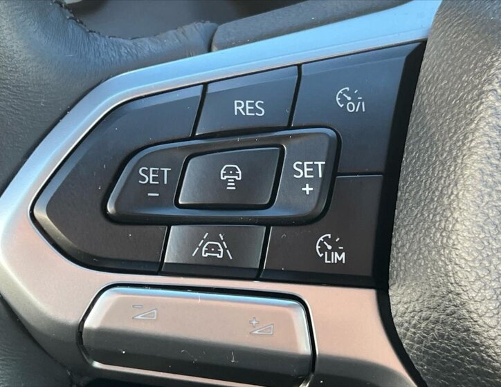 Volkswagen Amarok 19