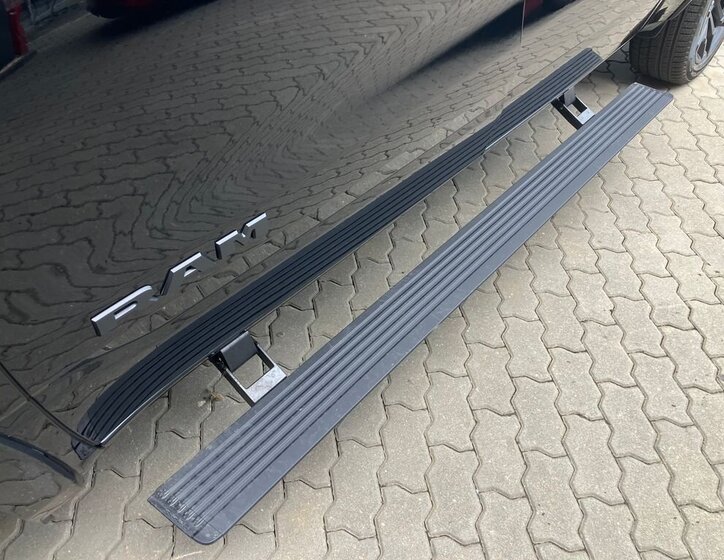 Dodge RAM Pick-up 3,0 l 403 kw