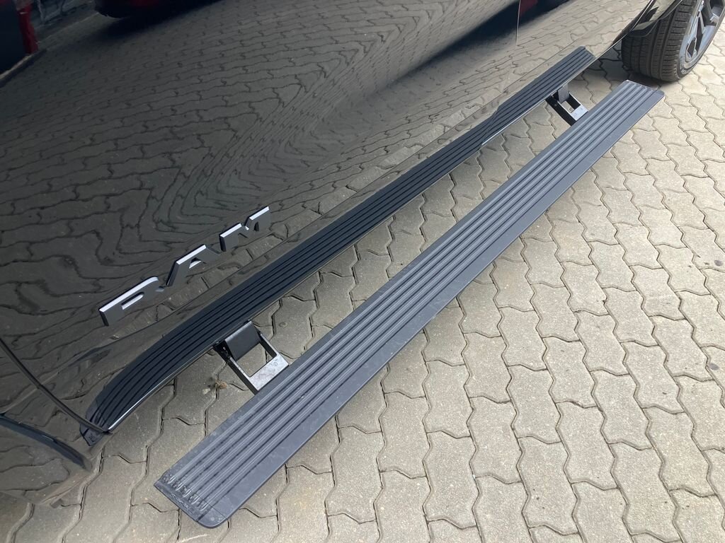 Dodge RAM Pick-up 3,0 l 403 kw