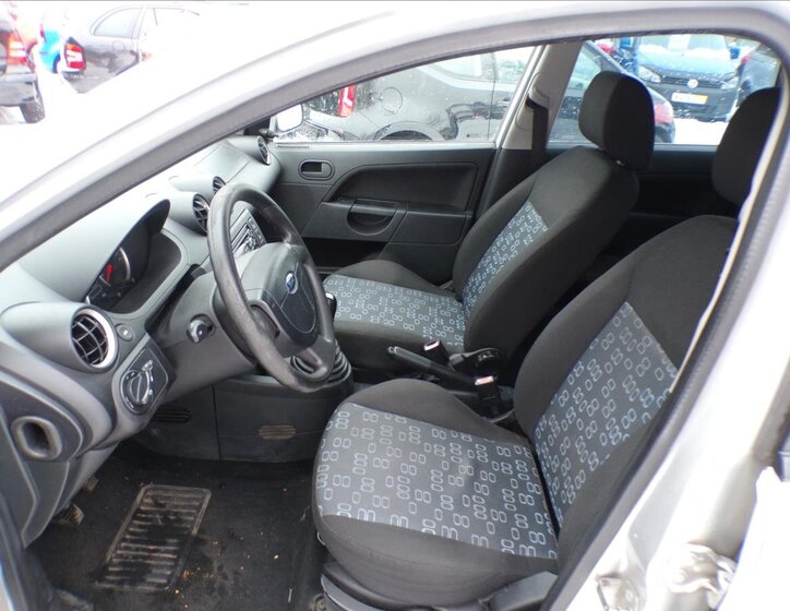 Ford Fiesta Hatchback 1,4 l 59 kw