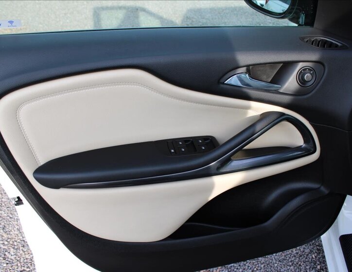 Opel Zafira MPV 1,6 l 88 kw