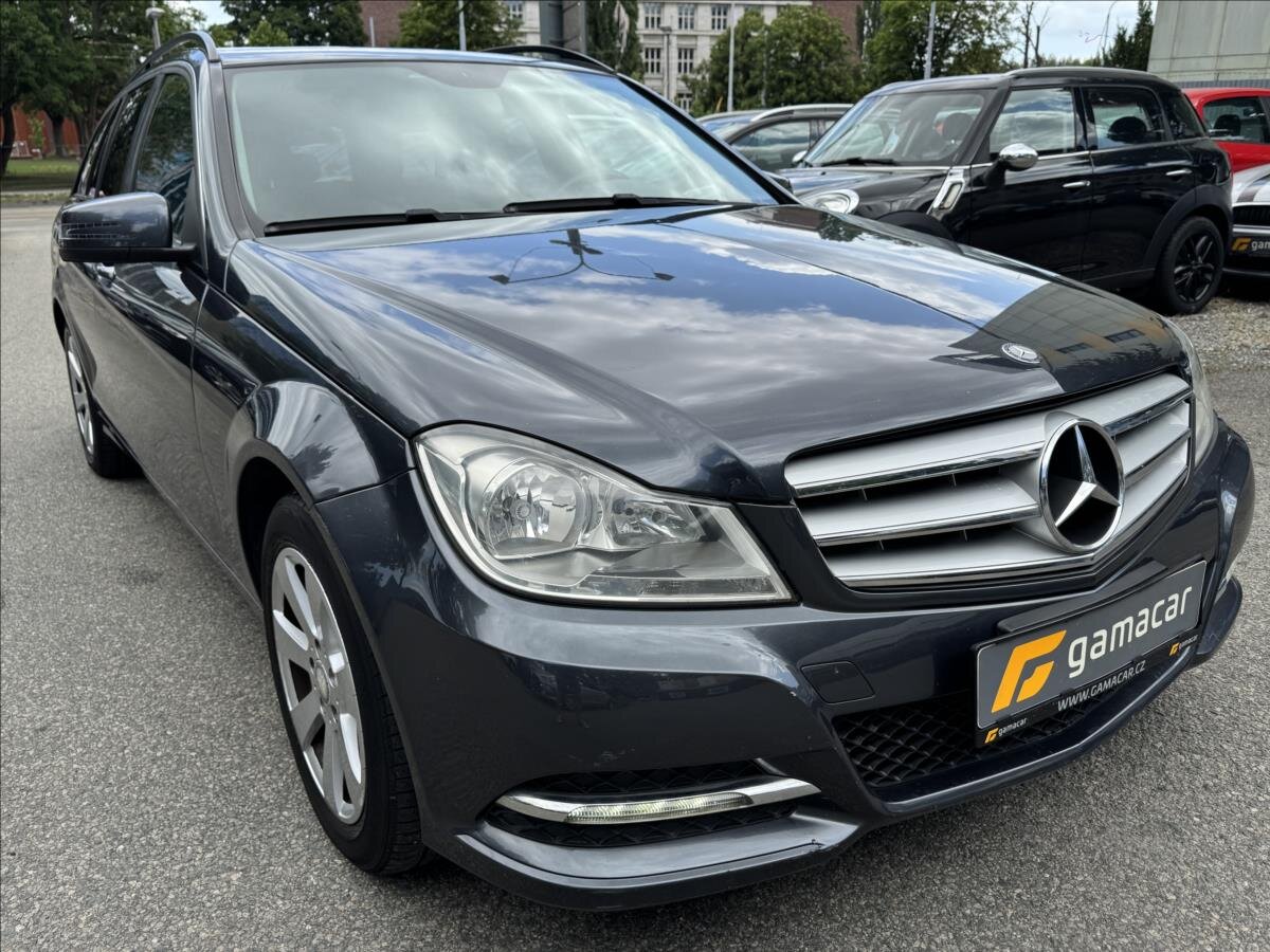 Mercedes-Benz Třídy C Kombi 2,1 l 88 kw