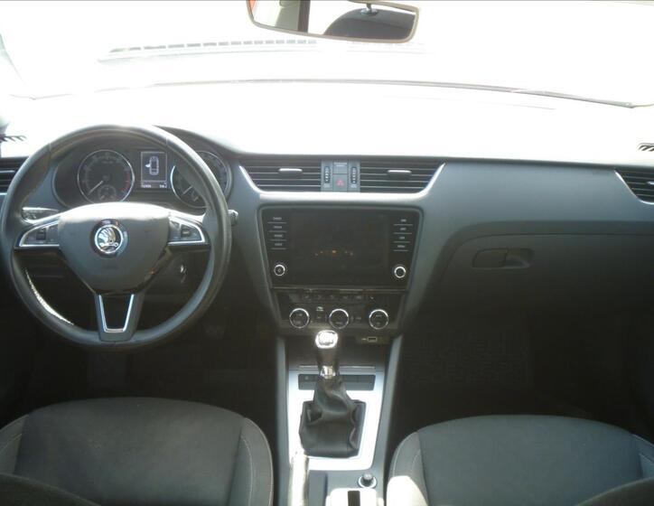 Škoda Octavia 13