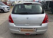 Suzuki Swift Hatchback 1,3 l 67 kw