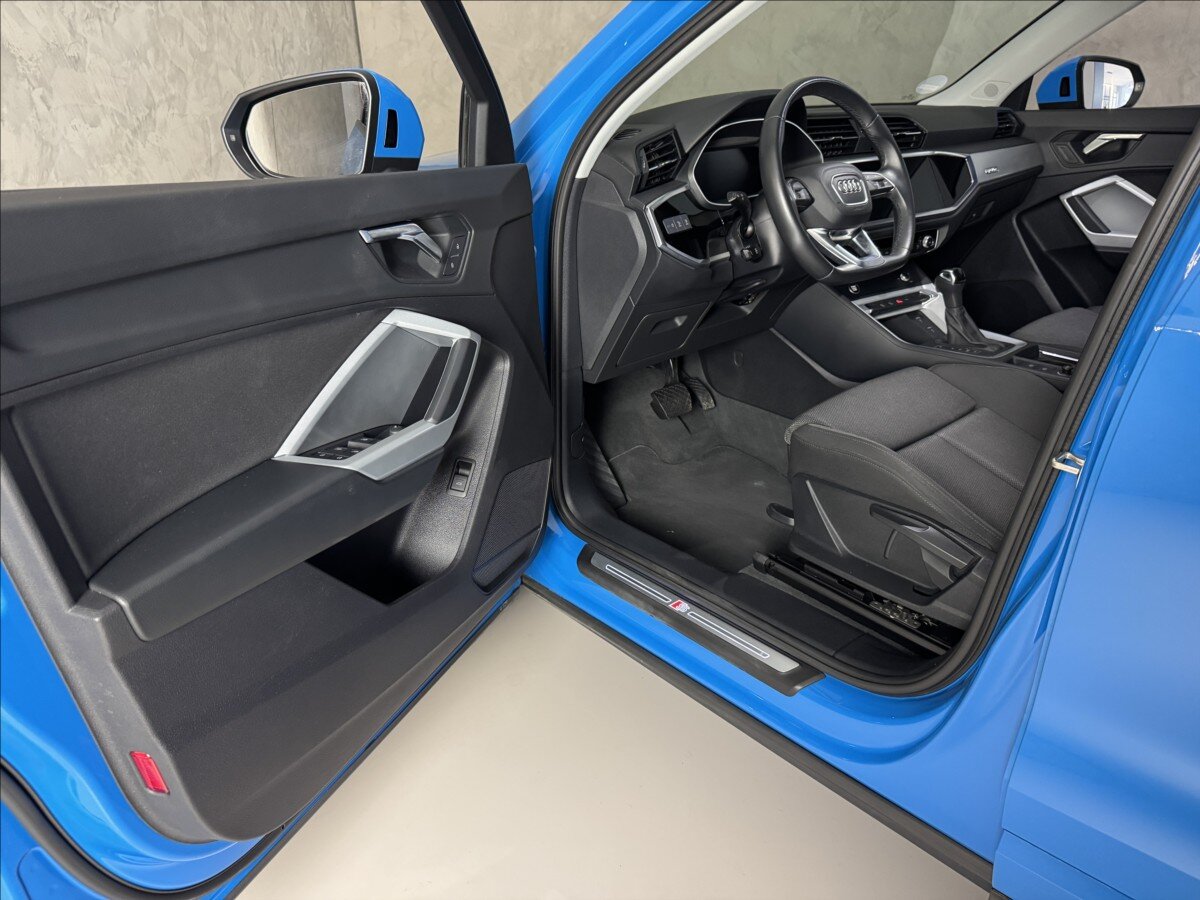 Audi Q3 SUV / Terénní 2,0 l 110 kw