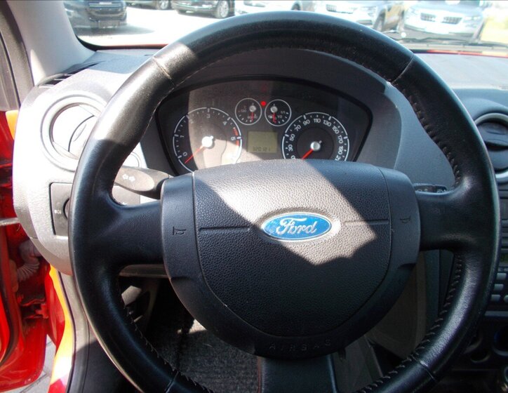 Ford Fusion Hatchback 1,6 l 66 kw