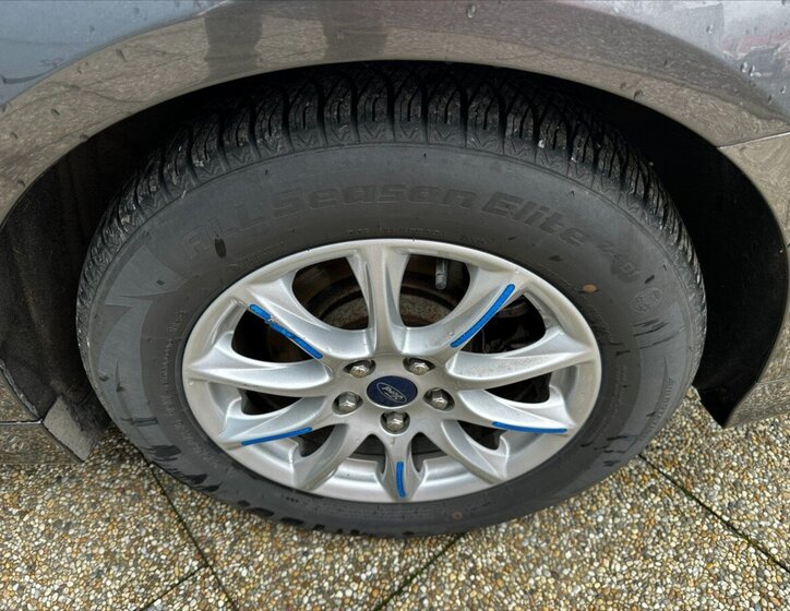 Ford Mondeo Kombi 1,6 l 85 kw