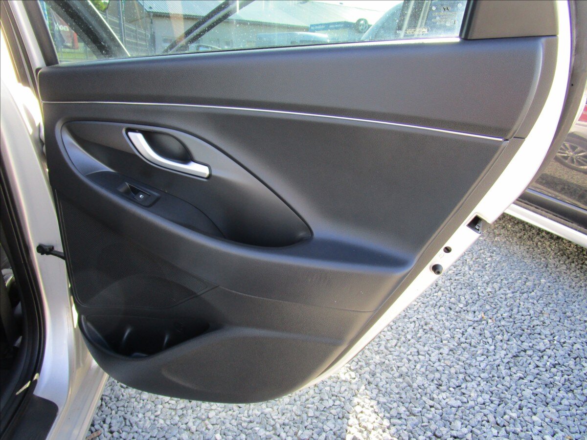 Hyundai i30 Kombi 1,6 l 81 kw