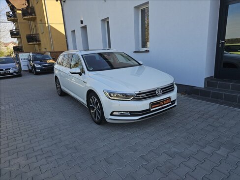 Volkswagen Passat Kombi 2,0 l 176 kw