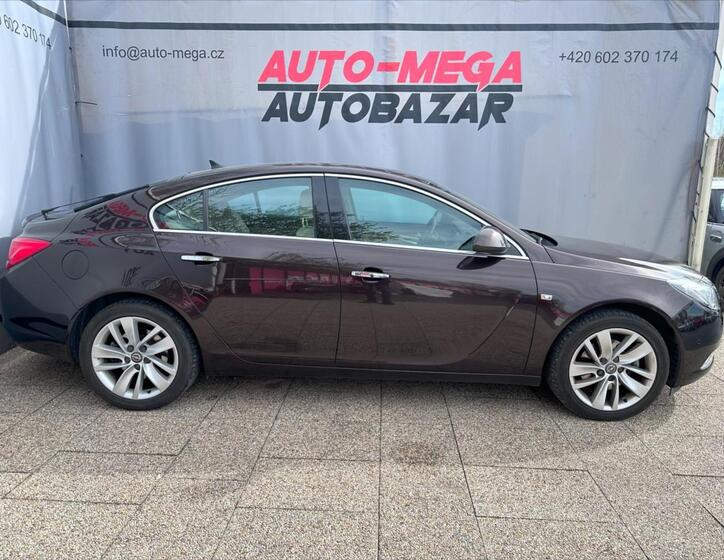 Opel Insignia 4