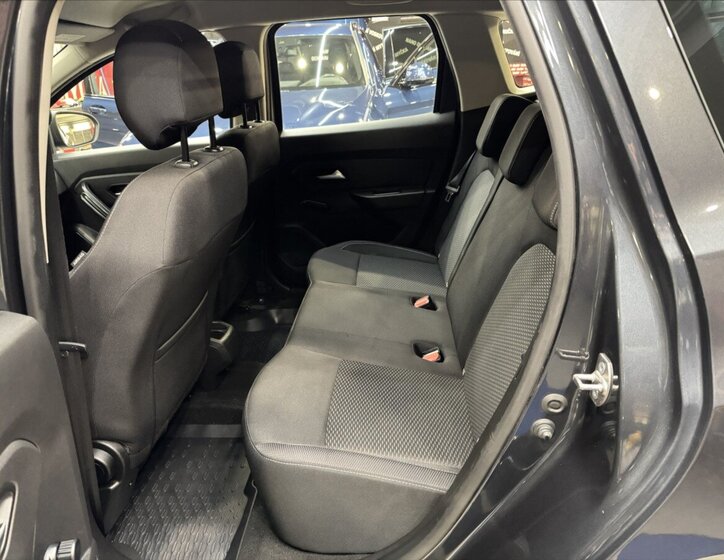 Dacia Duster SUV / Terénní 1,3 l 96 kw