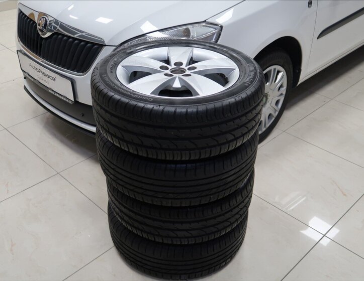 Škoda Roomster MPV 1,4 l 63 kw