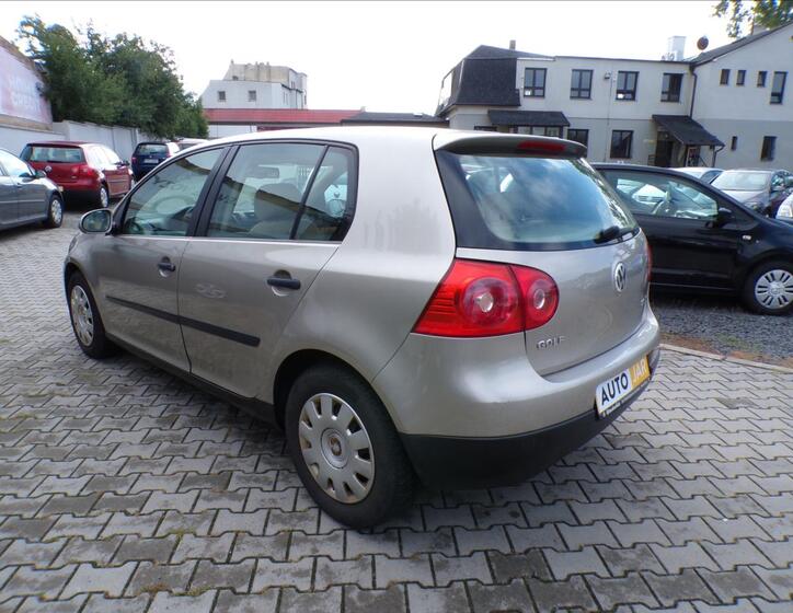 Volkswagen Golf 4