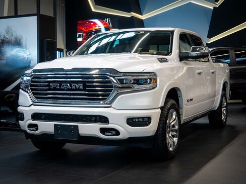 Dodge RAM Pick-up 5,7 l 291 kw