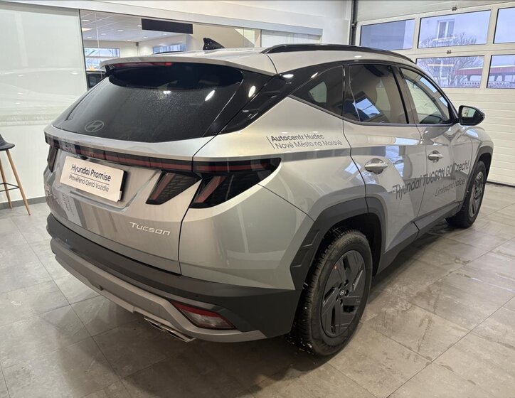 Hyundai Tucson SUV 1,6 l 110 kw