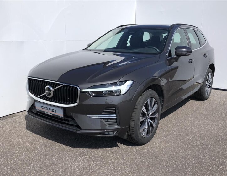 Volvo XC60 SUV / Terénní 2,0 l 145 kw