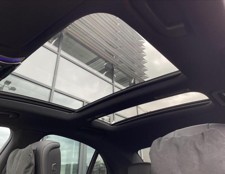 Mercedes-Benz Třídy S 24