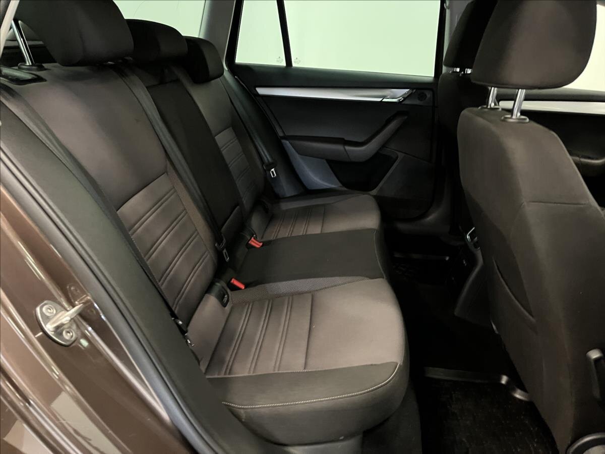 Škoda Octavia Kombi 1,5 l 110 kw
