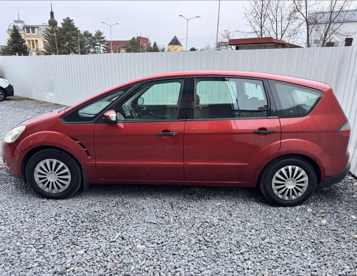 Ford S-MAX 4