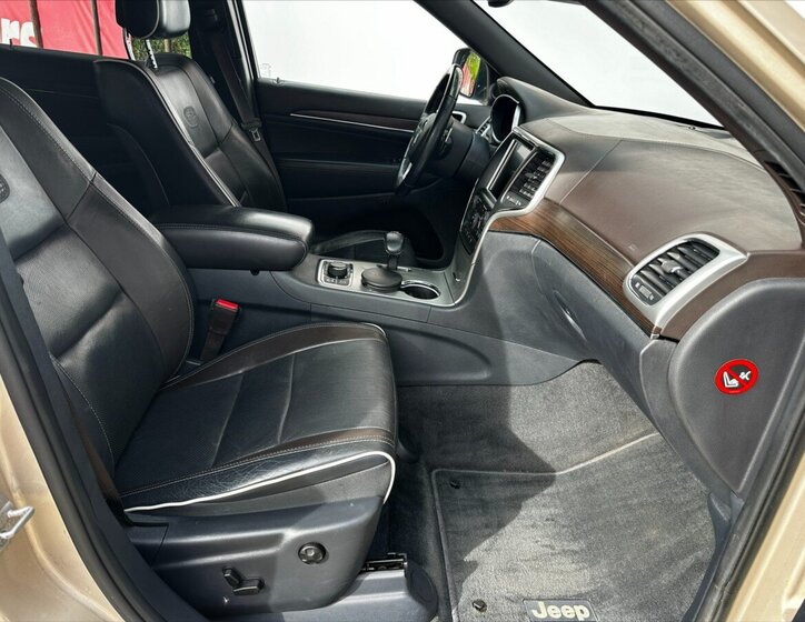 Jeep Grand Cherokee Kombi 3,0 l 184 kw