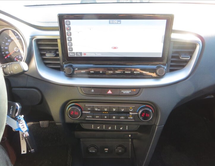 KIA Ceed Hatchback 1,5 l 118 kw