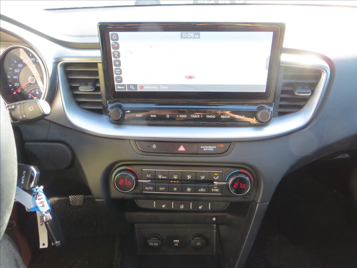 KIA Ceed Hatchback 1,5 l 118 kw