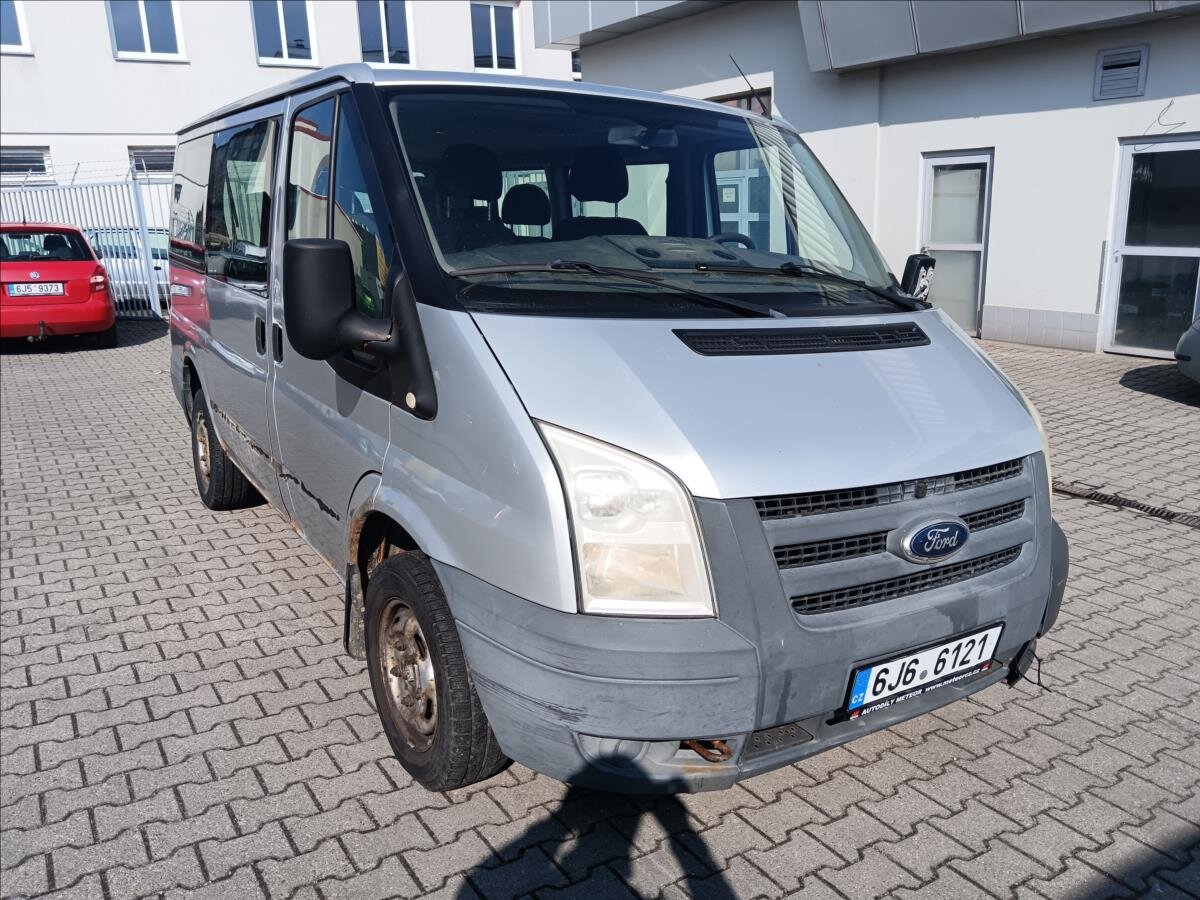 Ford Transit Kombi 2,2 l 85 kw