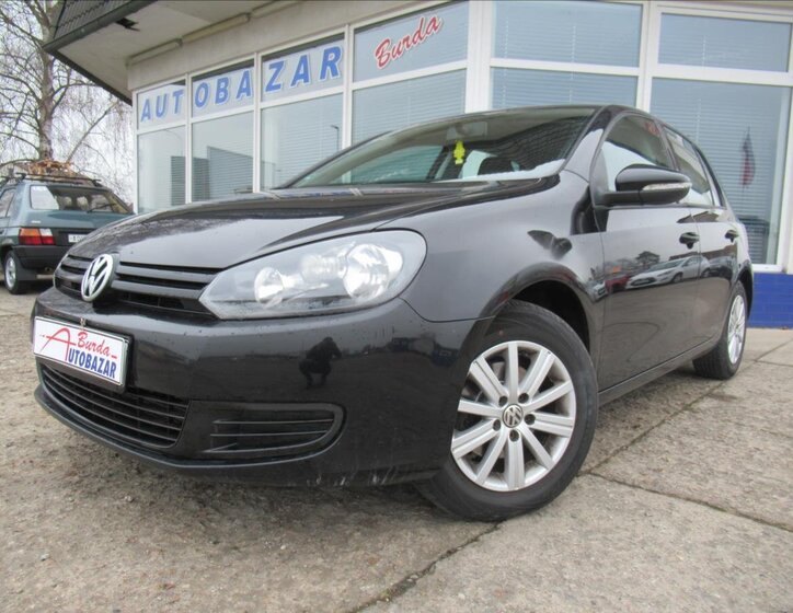 Volkswagen Golf Hatchback 1,2 l 77 kw