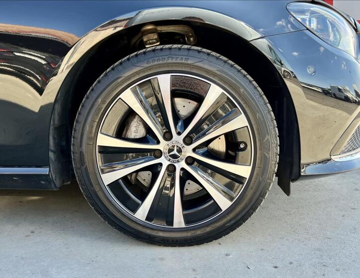 Mercedes-Benz Třídy E 58