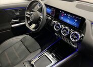 Mercedes-Benz GLA 18