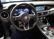 Alfa Romeo Stelvio 17