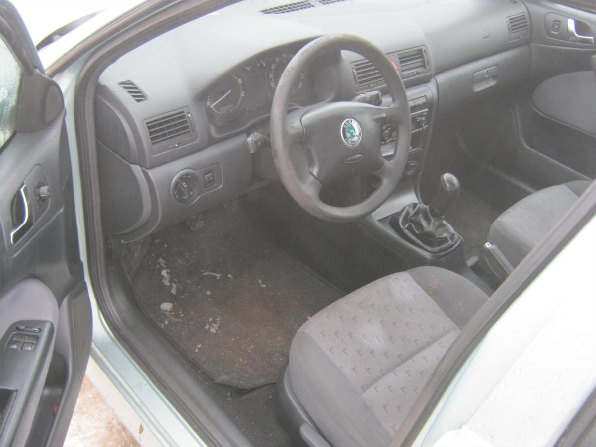 Škoda Octavia Liftback 1,6 l 75 kw