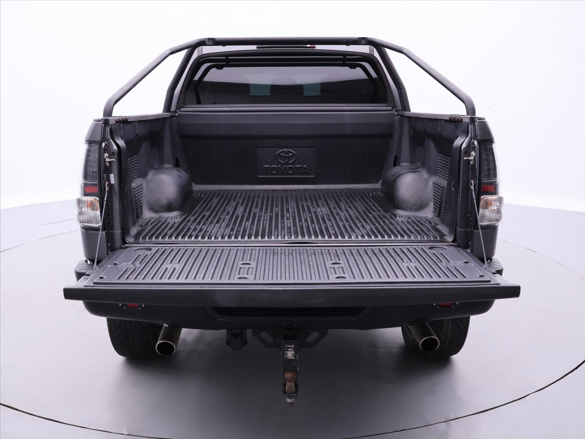 Toyota Tundra Pick-up 5,7 l 285 kw