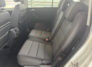 Volkswagen Touran MPV 1,5 l 110 kw
