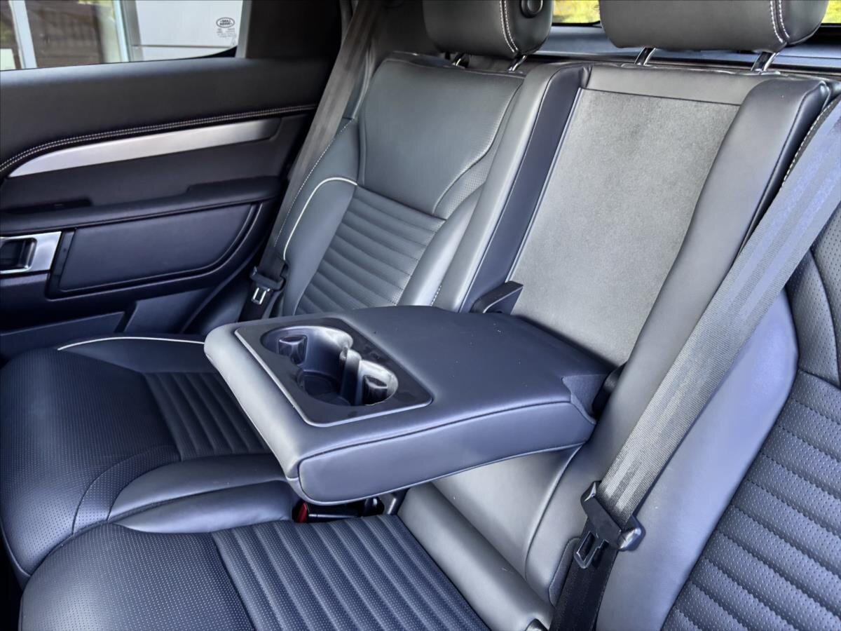 Land Rover Discovery SUV / Terénní 3,0 l 221 kw