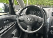 Suzuki SX4 Hatchback 2,0 l 99 kw