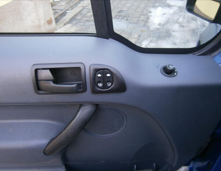 Ford Transit Connect 14