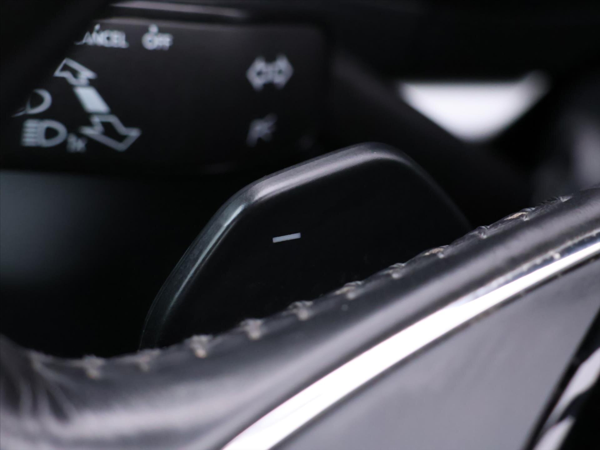 Škoda Karoq SUV / Terénní 2,0 l 110 kw