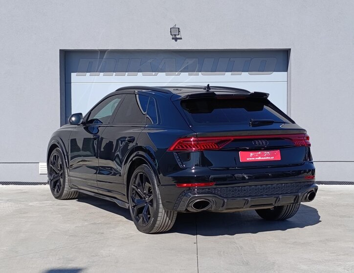 Audi RS Q8 SUV / Terénní 4,0 l 441 kw
